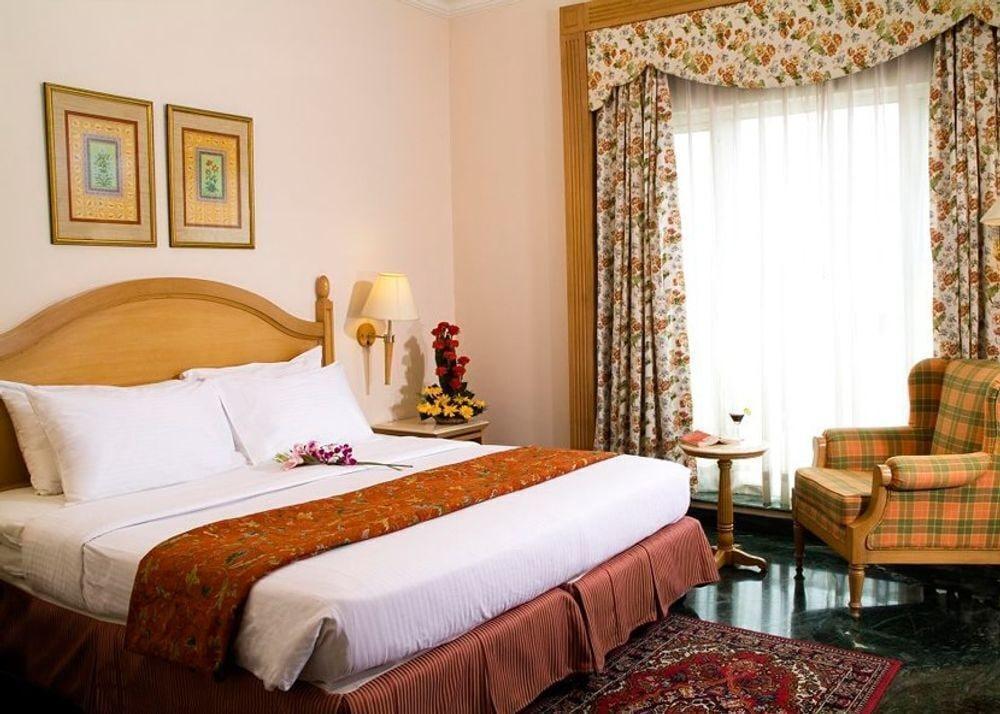 Savoy Suites Noida Exteriér fotografie