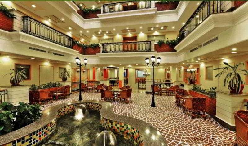 Savoy Suites Noida Interiér fotografie
