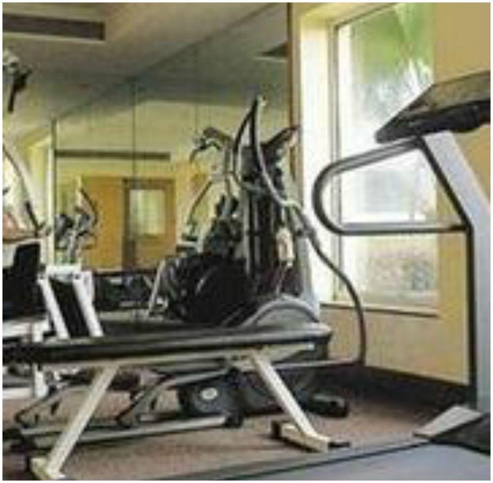 Savoy Suites Noida Exteriér fotografie