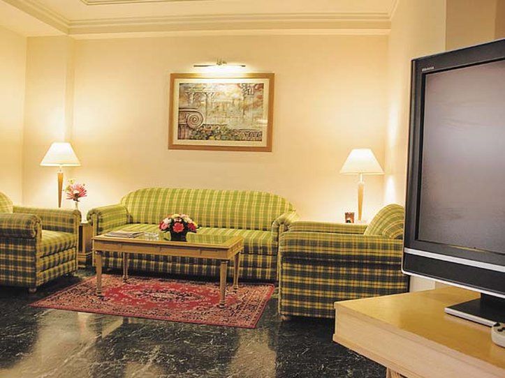 Savoy Suites Noida Exteriér fotografie